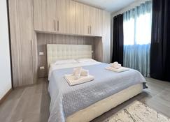 Smeralda Flats - Olbia - Bedroom