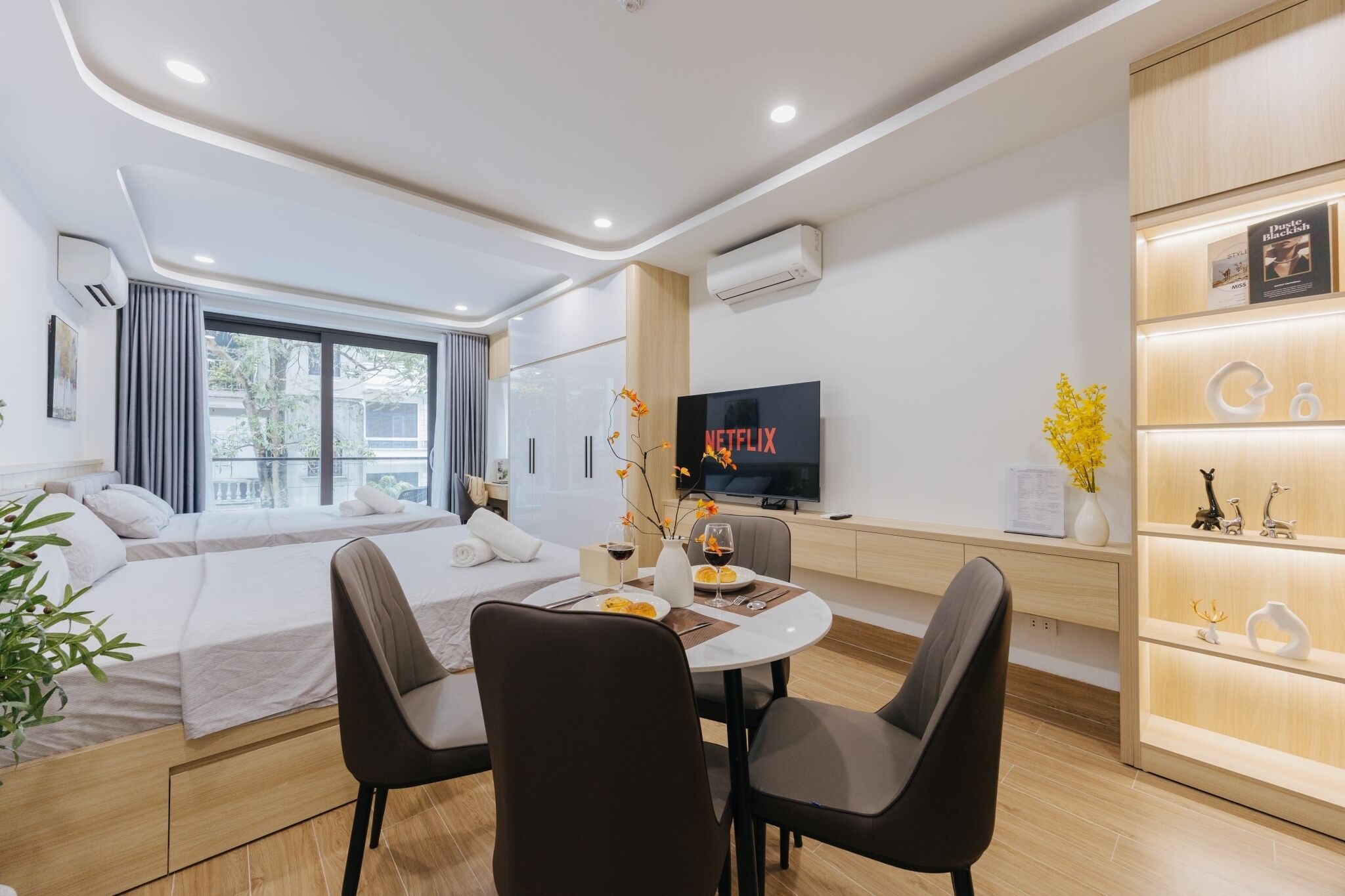 Wisteria Luxury Apartment Hanoi - Hanoi - Dining room