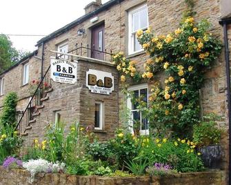 Hazels Roost B&B - Leyburn - Building