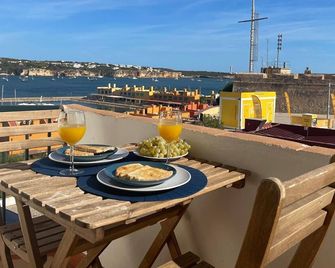 Fortaleza 1bdr Apartment W/Balcony By Lovelystay - Portimão - Balcony