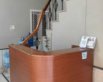 Hotel Jamna Vilas - Bikaner - Front desk