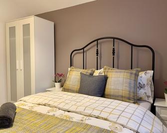 Gordon House - Kettering - Kettering - Bedroom