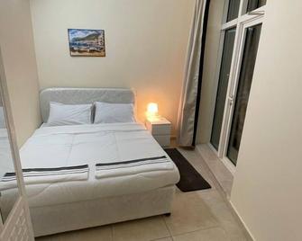 Deira City Center Hostel By Phm - Dubai - Bedroom