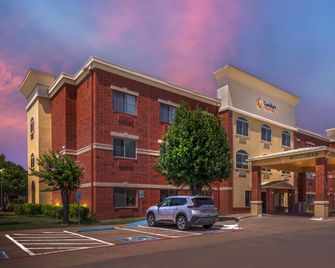 Comfort Suites Mckinney - McKinney - Bygning