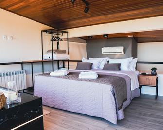 Döra Experience - Pousada de Luxo - Vale Dos Vinhedos - Bento Gonçalves - Bedroom