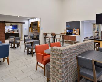 Holiday Inn Express & Suites Farmington (Bloomfield) By IHG - Farmington - Restaurant