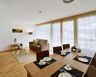 Relaxed Urban Living - Aparthotel & Boardinghouse - Dornbirn - Spisestue