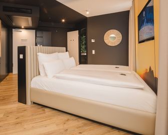 Rioca Stuttgart Posto 6 - Stuttgart - Bedroom