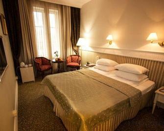 تشيكوف هوتل - يكاترينبورغ - غرفة نوم