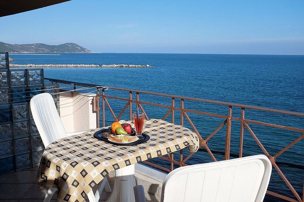 Hotel Pelagos Studios - Platana - Balcon