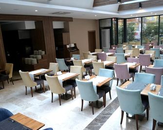Engin Otel - Gaziemir - מסעדה