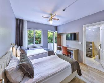 Palmada Hotel - Adapazarı - Bedroom
