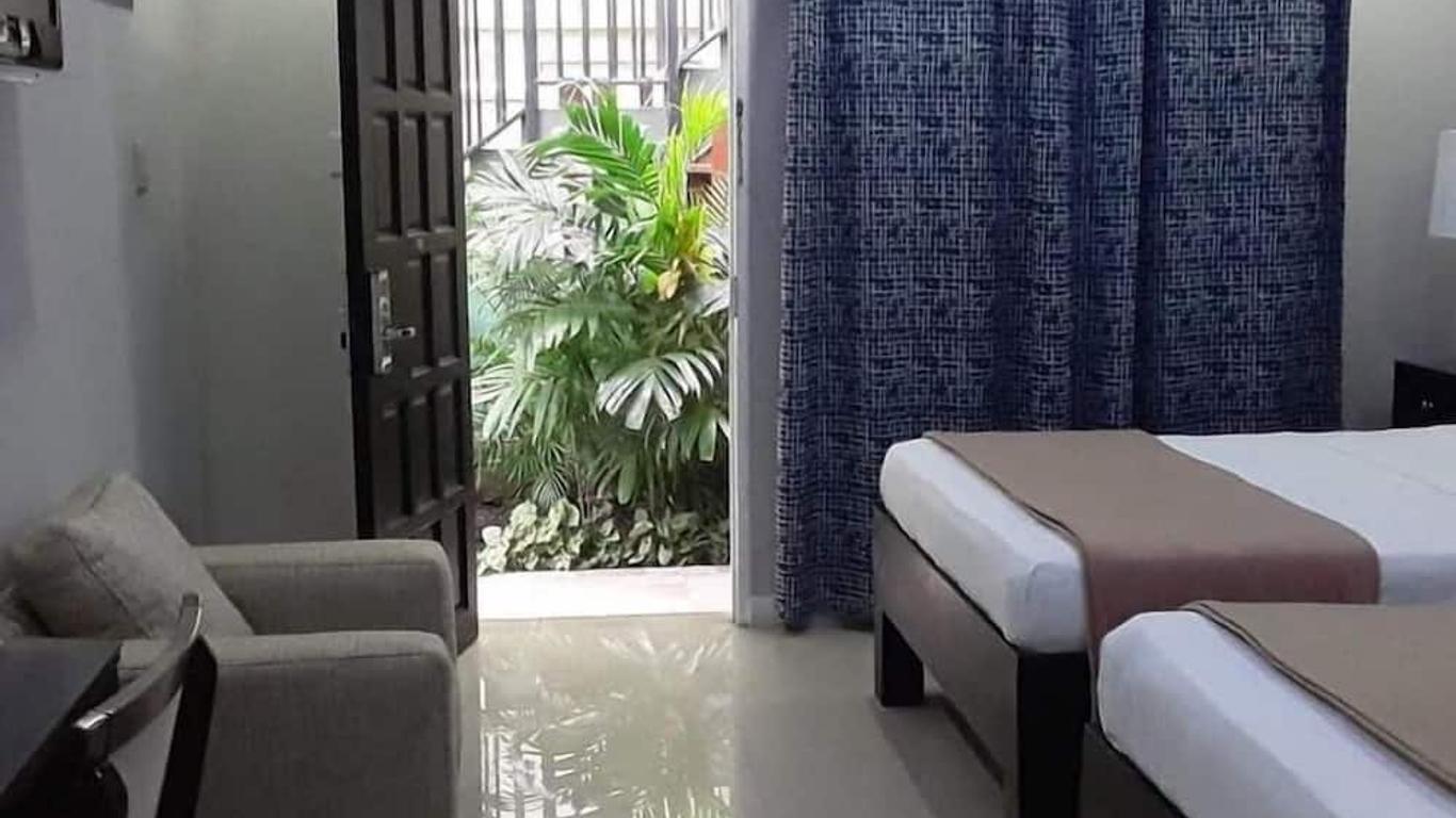 Christar Villas Hotel