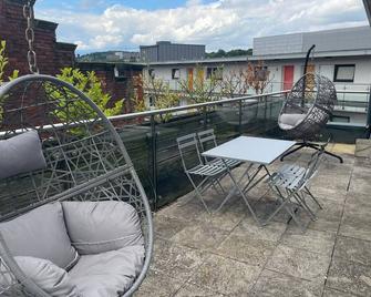 Stay Angels - Blonk Street Sheffield Luxury Apartments - Sheffield - Balcony