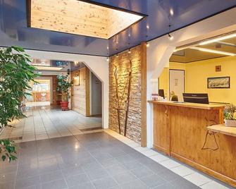 Club Vacances Bleues Les Alpes D'azur - La Salle-les-Alpes - Recepcja