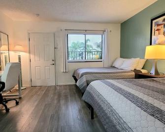 Sunny Palms Inn - Lake Worth - Bedroom