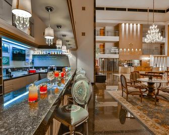 Golden Lis Hotel Boutique - Goiânia - Bar