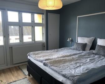Kallehavegaard Badehotel - Løkken - Bedroom