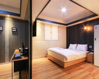 Daegu Bonridong Technic - Daegu - Habitación