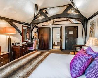 The Kings Arms Hotel - Amersham - Schlafzimmer