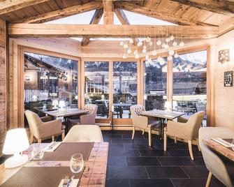 Lifestyle Rooms & Suites by Beau-Séjour - Champéry - Restaurant