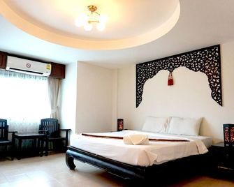 WangBurapa Grand Hotel - Chiang Mai - Habitació