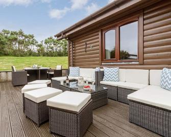 Ar Fasgadh Lodge, Torbeg, Shiskine, just outside Blackwaterfoot, Isle of Arran - Isle of Arran - Innenhof