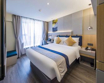 Home Inn Style Beijing Mudanyuan Metro Station - Beijing - Bedroom