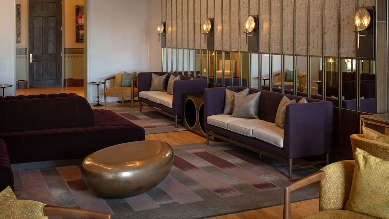 The Richardson Hotel