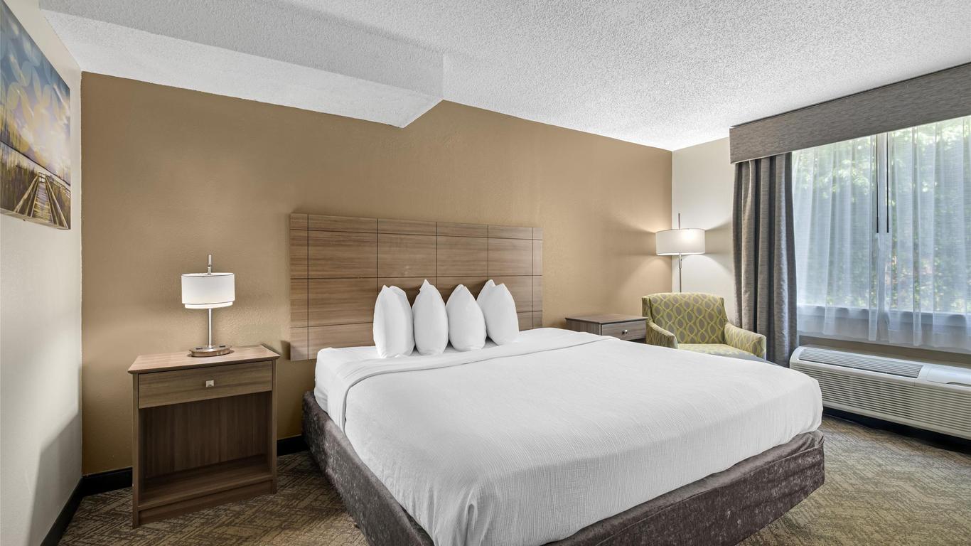 Best Western Center Inn