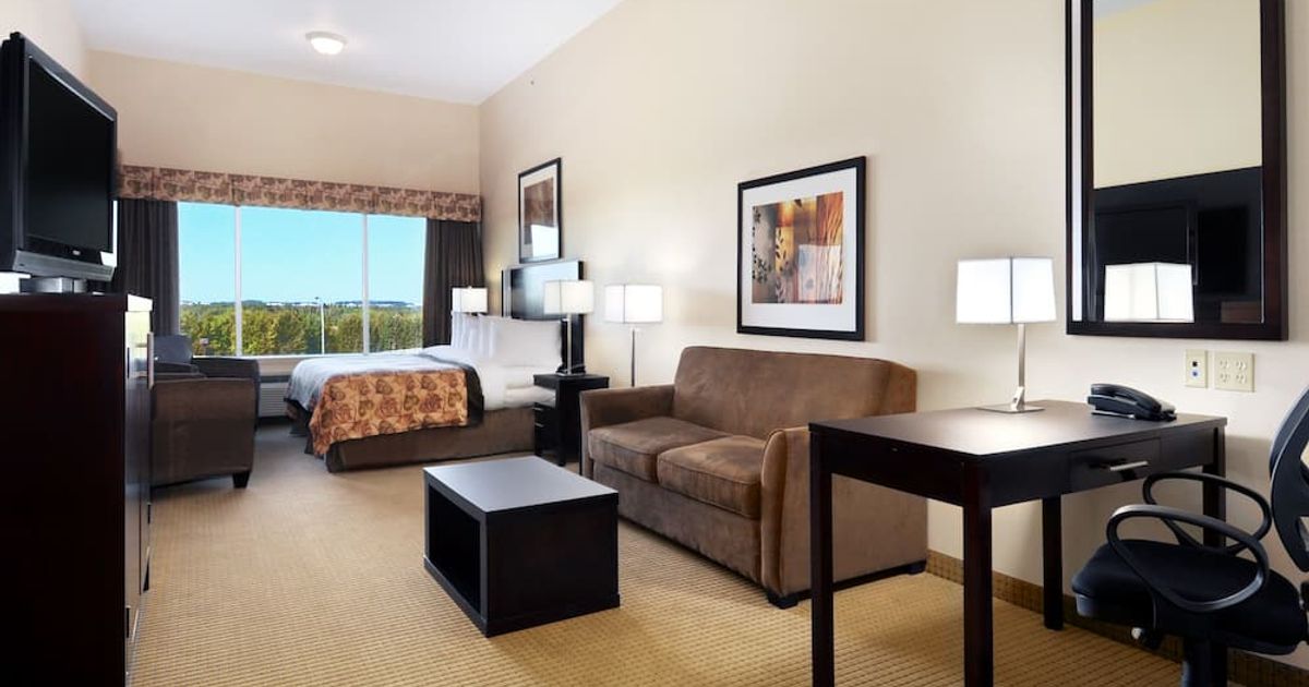 Ramada by Wyndham Lac La Biche £86. Lac La Biche Hotel Deals & Reviews