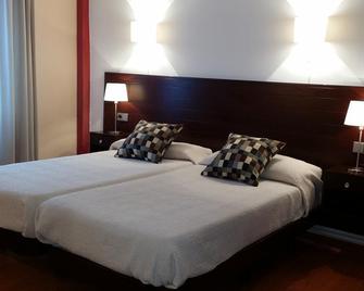 Hotel La Isla - Colunga - Habitación