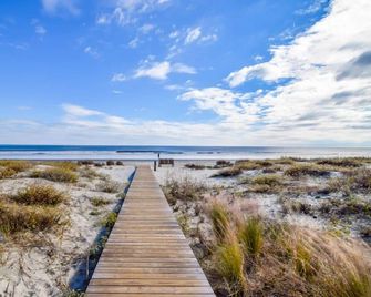 1409 West Beach Villa by Akers Ellis Rentals - Kiawah Island - Vista del exterior