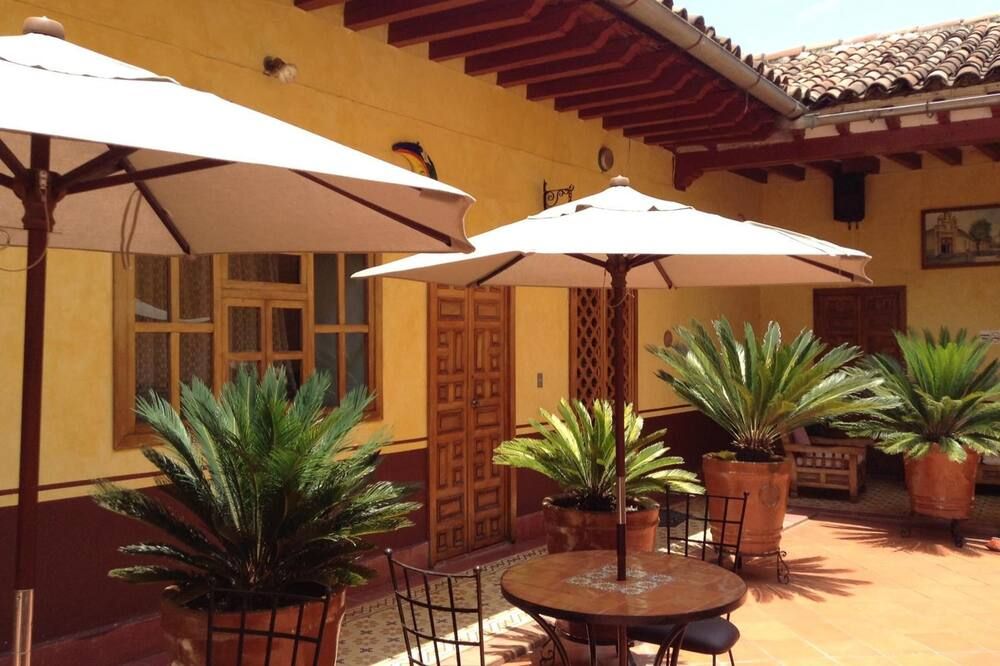 Posada De La Salud - פצקוארו - פטיו