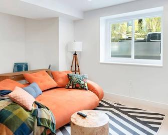 Berkeley Brownstone - Garden Level - Denver - Sala de estar