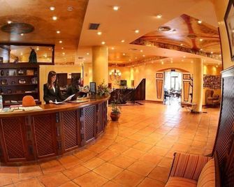 Hotel Comillas - קומיאס
