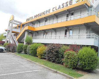 Hôtel Premiere Classe Grenoble Sud - Gières Université - Gières - Building