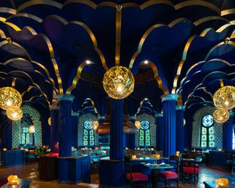 فيلا فيتا بارك - البوفيرا - مطعم