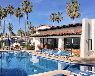 Great Beach Swiming Pools Tennis Courts Condo in La Paloma Rosarito Beach - Rosarito - Pool