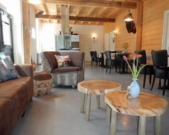 Posthoorn Lodge - Woerden - Living room