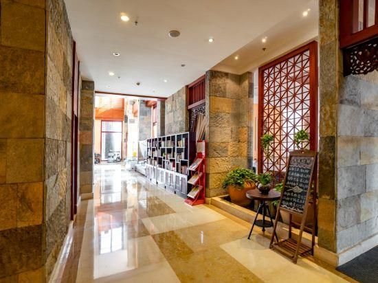 Maple Palace Hotel - Kunming - Lobby