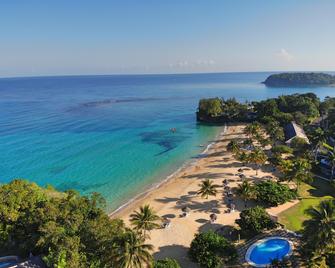 جامايكا إن - أوتشو ريوس - شاطئ