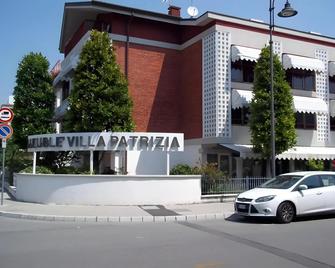 Hotel Meublè Villa Patrizia - Grado - Building