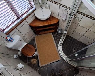 Grace Walk Guest House - Swellendam - Trappor