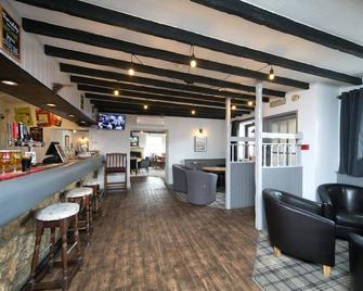 Pass the Keys Modern en-suite room in country PubRestaurant 2 - Beaumaris - Bar