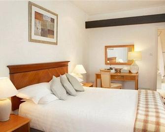 The Red Lion - Swindon - Bedroom