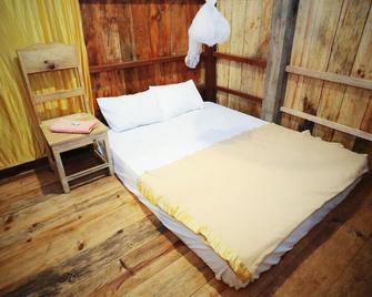 Mama Tia Family Homestay - Rantepao