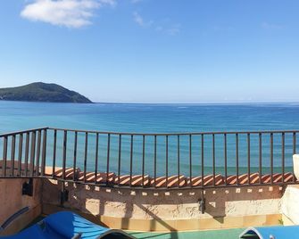 Hôtel Chanteplage - Saint-Cyr-sur-Mer - Balcony