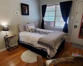 Great 1br/1ba in the heart of West Monroe - West Monroe - Bedroom