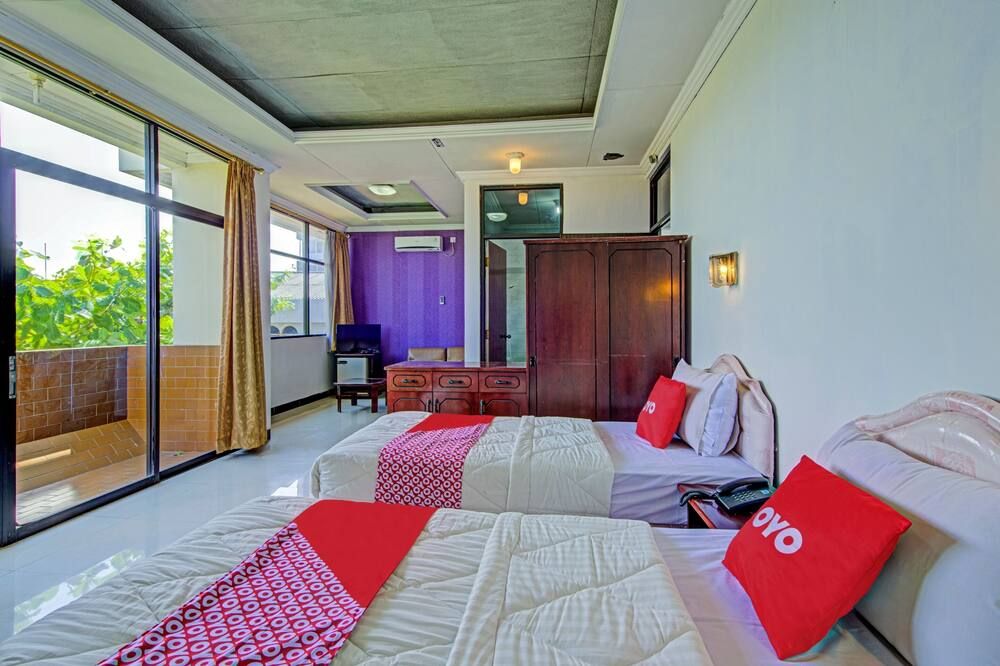 OYO 3934 Hotel Istana - Pekalongan